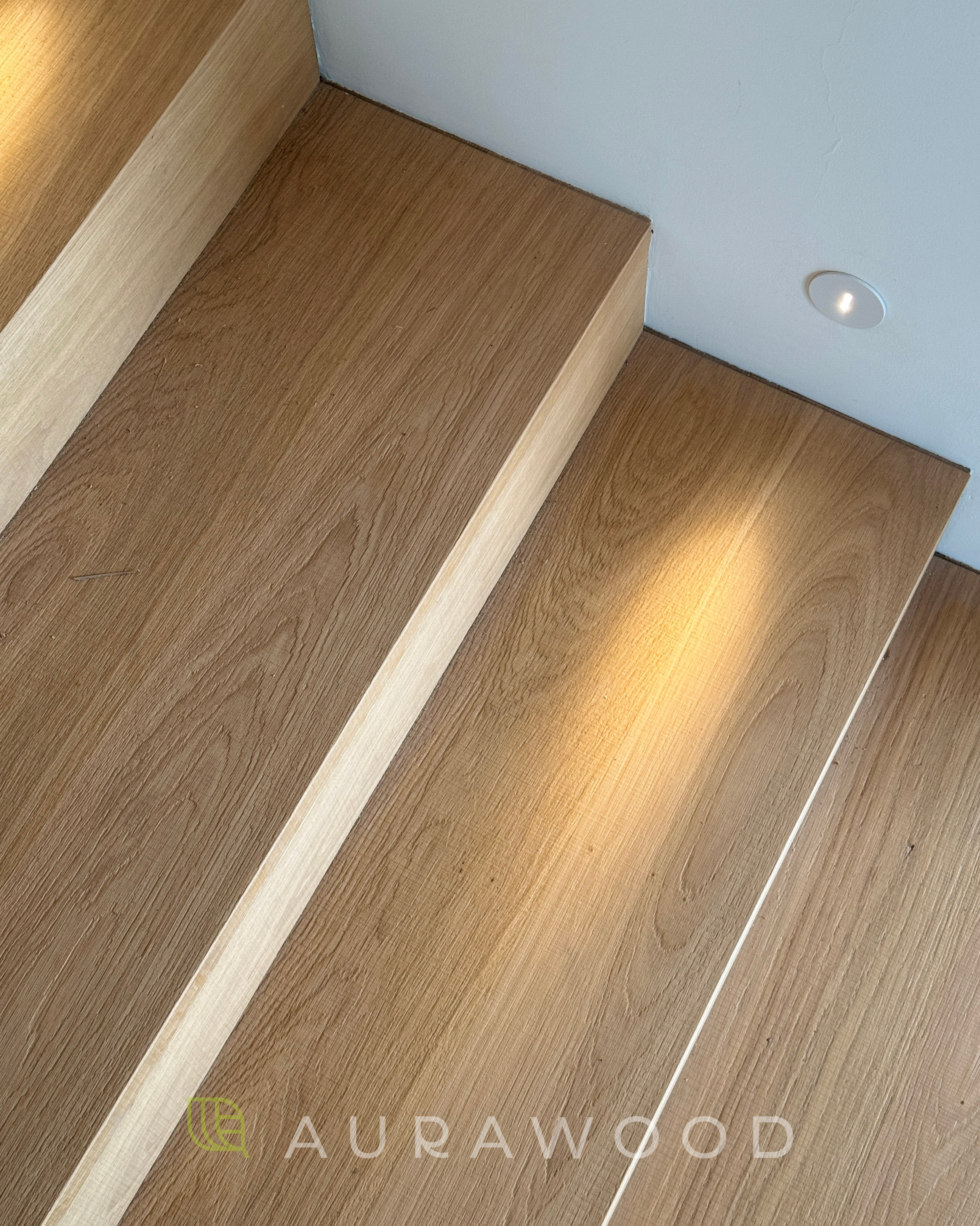 Cầu thang gỗ của Aura Wood
